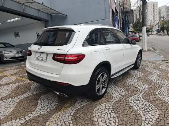 MERCEDES-BENZ-GLC 250-2.0 CGI GASOLINA HIGHWAY 4MATIC 9G-TRONIC MERCEDES-BENZ-GLC 250-2017