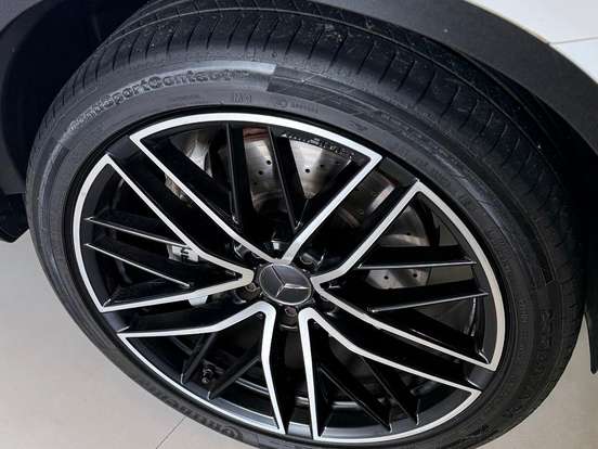 MERCEDES-BENZ-GLC 43 AMG-3.0 V6 GASOLINA COUPÉ 4MATIC 9G-TRONIC MERCEDES-BENZ-GLC 43 AMG-2021