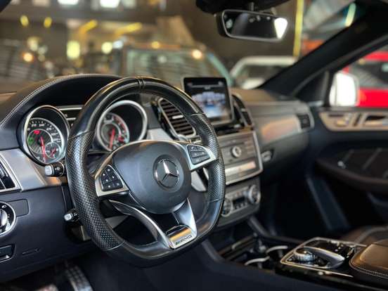 MERCEDES-BENZ-GLE 63 AMG-5.5 V8 TURBO GASOLINA COUPÉ 4MATIC 7G-TRONIC MERCEDES-BENZ-GLE 63 AMG-2018