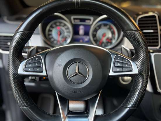 MERCEDES-BENZ-GLE 63 AMG-5.5 V8 TURBO GASOLINA COUPÉ 4MATIC 7G-TRONIC MERCEDES-BENZ-GLE 63 AMG-2018