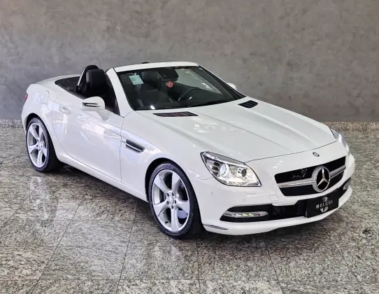 MERCEDES-BENZ SLK 250 1.8 CGI 16V TURBO GASOLINA 2P AUTOMÁTICO MERCEDES-BENZ SLK 250 1.8 CGI 16V TURBO GASOLINA 2P AUTOMÁTICO