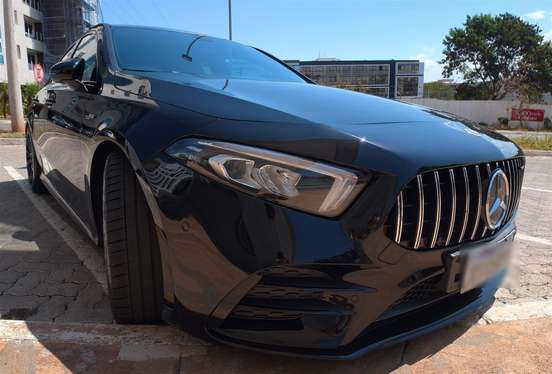 MERCEDES-BENZ-A 35 AMG-2021