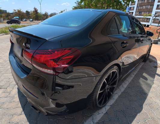 MERCEDES-BENZ-A 35 AMG-2021