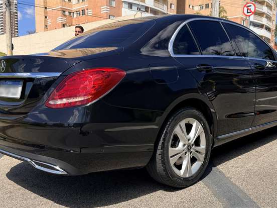 MERCEDES-BENZ-C 250-2.0 CGI GASOLINA AVANTGARDE 9G-TRONIC MERCEDES-BENZ-C 250-2017