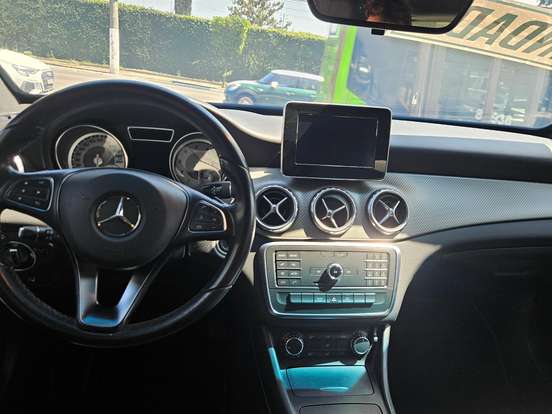 MERCEDES-BENZ-GLA 200-1.6 CGI ADVANCE 16V TURBO GASOLINA 4P AUTOMÁTICO MERCEDES-BENZ-GLA 200-2015