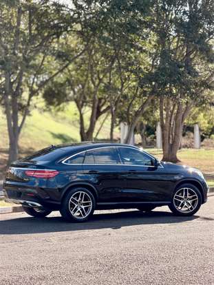 MERCEDES-BENZ-GLE 400-3.0 V6 GASOLINA NIGHT COUPÉ 4MATIC 9G-TRONIC MERCEDES-BENZ-GLE 400-2017