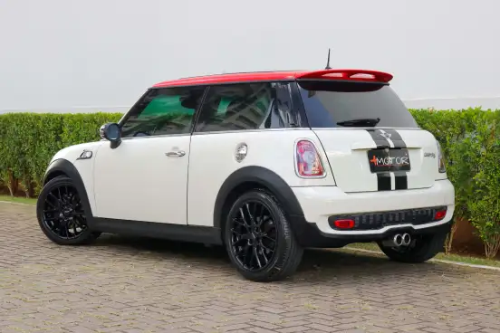 MINI-COOPER-2009