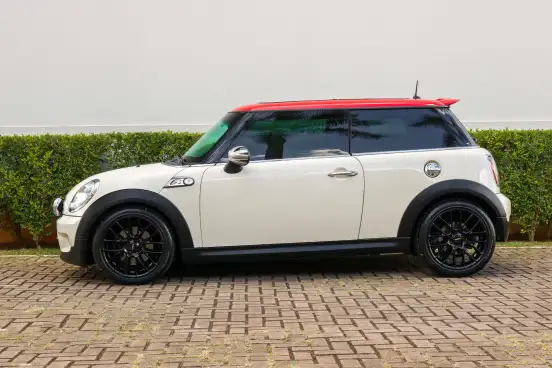 MINI-COOPER-2009
