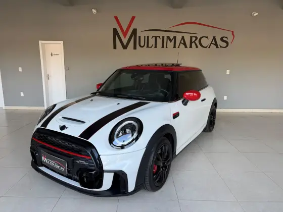 MINI COOPER 2.0 16V TWINPOWER GASOLINA JOHN COOPER WORKS 2P STEPTRONIC