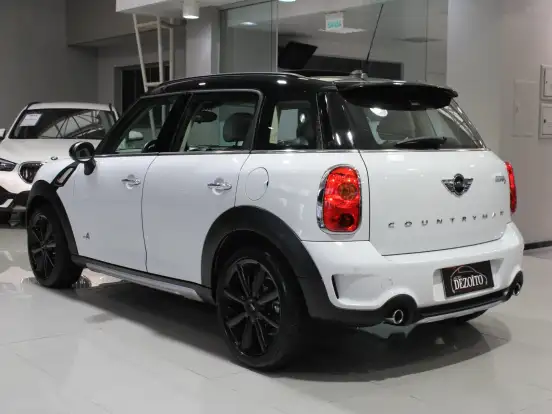 MINI-COUNTRYMAN-1.6 S ALL4 4X4 16V 184CV TURBO GASOLINA 4P AUTOMÁTICO MINI-COUNTRYMAN-2015