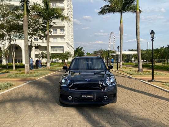 MINI-COUNTRYMAN-2019