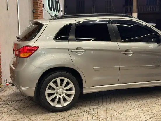MITSUBISHI-ASX-2014