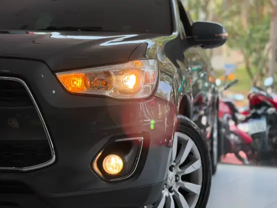 MITSUBISHI-ASX-2013