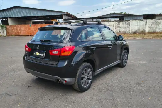 MITSUBISHI-ASX-2015