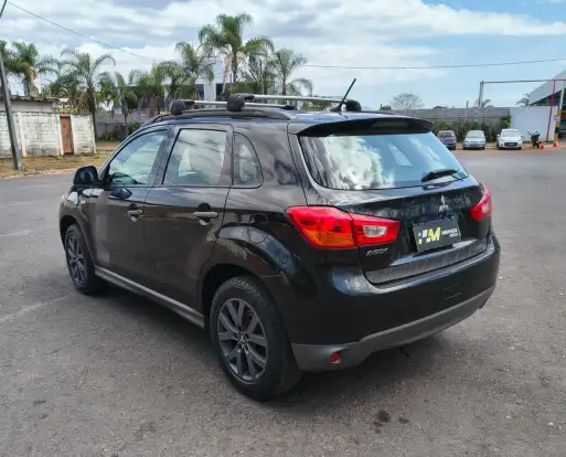MITSUBISHI-ASX-2015