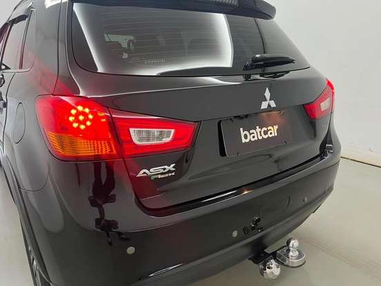 MITSUBISHI-ASX-2.0 AWD 16V FLEX 4P AUTOMÁTICO MITSUBISHI-ASX-2017