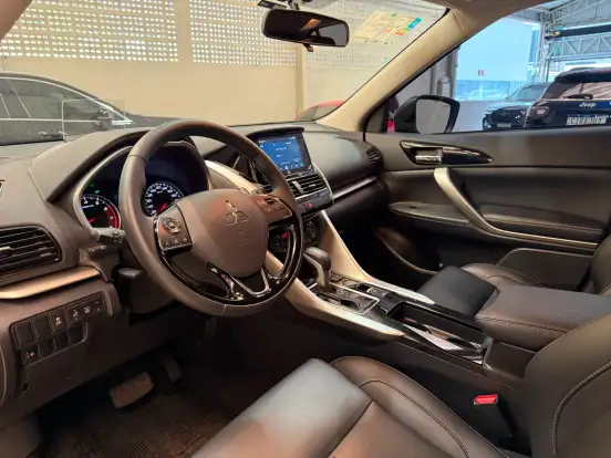 MITSUBISHI-ECLIPSE CROSS-2024