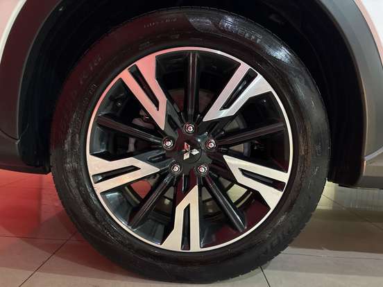 MITSUBISHI-ECLIPSE CROSS-2023