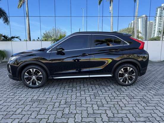 MITSUBISHI-ECLIPSE CROSS-1.5 MIVEC TURBO GASOLINA HPE-S AWD CVT MITSUBISHI-ECLIPSE CROSS-2018