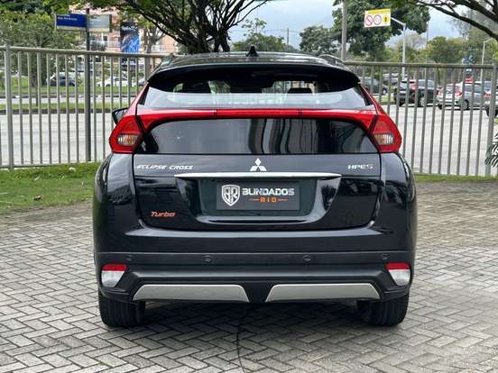 MITSUBISHI-ECLIPSE CROSS-1.5 MIVEC TURBO GASOLINA HPE-S AWD CVT MITSUBISHI-ECLIPSE CROSS-2018