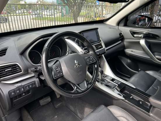 MITSUBISHI-ECLIPSE CROSS-2018