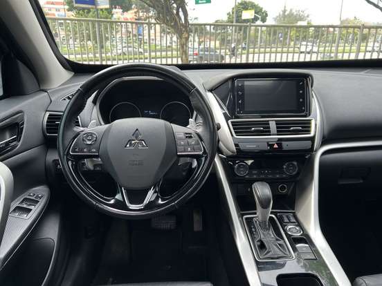 MITSUBISHI-ECLIPSE CROSS-2018