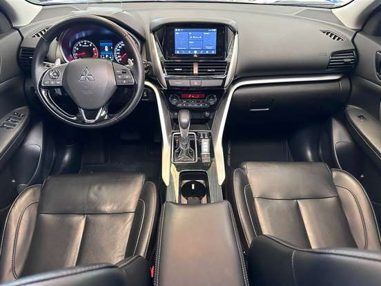 MITSUBISHI-ECLIPSE CROSS-1.5 MIVEC TURBO GASOLINA HPE-S CVT MITSUBISHI-ECLIPSE CROSS-2023