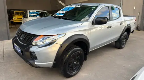 MITSUBISHI L200 TRITON 2.4 16V TURBO DIESEL SPORT GL CD 4P 4X4 MANUAL