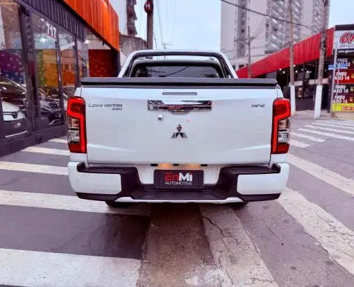 MITSUBISHI-L200 TRITON-2022