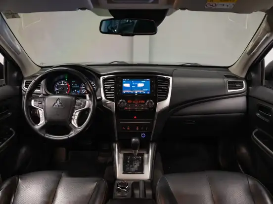 MITSUBISHI-L200 TRITON-2021