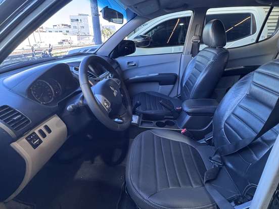 MITSUBISHI-L200 TRITON-2014
