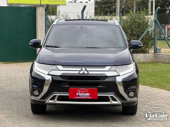 MITSUBISHI-OUTLANDER-2.0 MIVEC GASOLINA HPE AUTOMÁTICO MITSUBISHI-OUTLANDER-2020