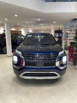 MITSUBISHI-OUTLANDER-2025