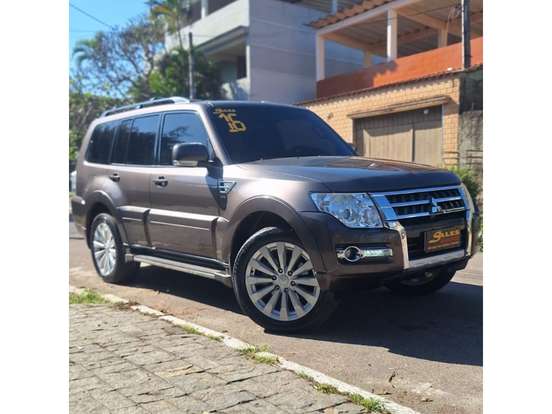 MITSUBISHI-PAJERO FULL-2015