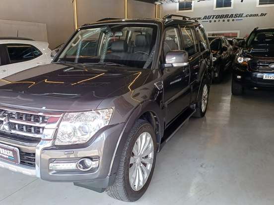 MITSUBISHI-PAJERO FULL-3.8 HPE 4X4 V6 24V GASOLINA 4P AUTOMÁTICO MITSUBISHI-PAJERO FULL-2015