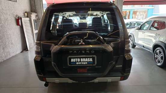 MITSUBISHI-PAJERO FULL-3.8 HPE 4X4 V6 24V GASOLINA 4P AUTOMÁTICO MITSUBISHI-PAJERO FULL-2015
