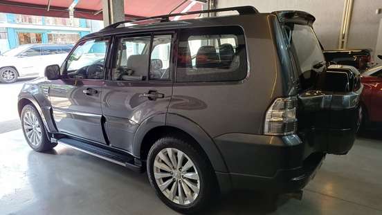 MITSUBISHI-PAJERO FULL-2015