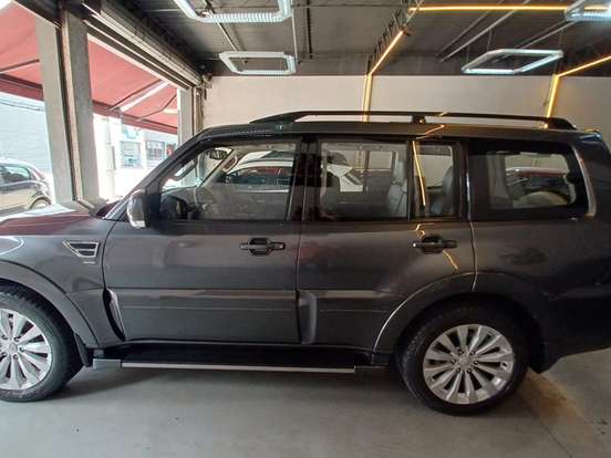 MITSUBISHI-PAJERO FULL-3.8 HPE 4X4 V6 24V GASOLINA 4P AUTOMÁTICO MITSUBISHI-PAJERO FULL-2015