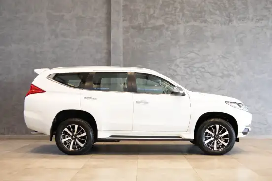 MITSUBISHI-PAJERO SPORT-2019