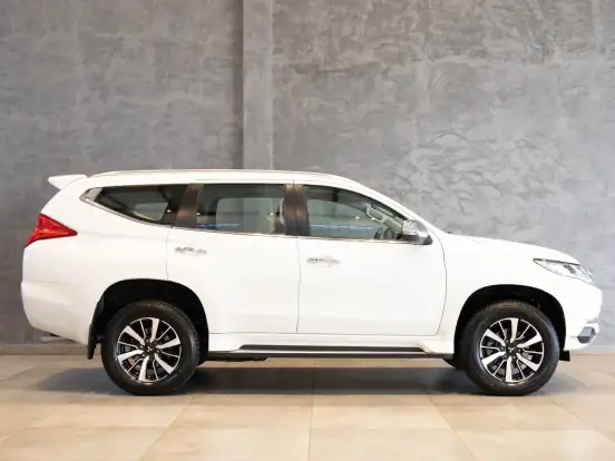 MITSUBISHI-PAJERO SPORT-2.4 16V MIVEC TURBO DIESEL HPE AWD AUTOMÁTICO MITSUBISHI-PAJERO SPORT-2019