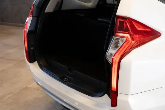 MITSUBISHI-PAJERO SPORT-2019