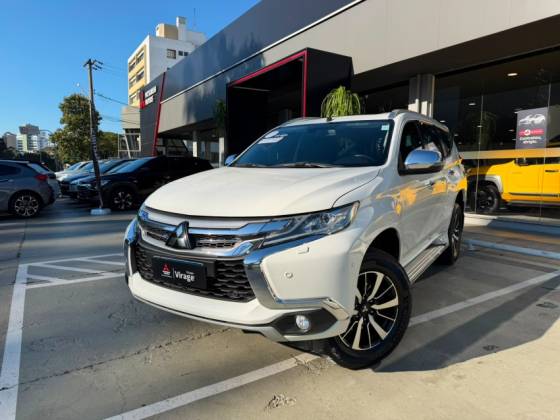 MITSUBISHI PAJERO SPORT 2.4 16V MIVEC TURBO DIESEL HPE AWD AUTOMÁTICO