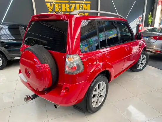 MITSUBISHI-PAJERO TR4-2.0 4X4 16V 140CV FLEX 4P AUTOMÁTICO MITSUBISHI-PAJERO TR4-2011