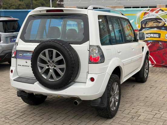 MITSUBISHI-PAJERO TR4-2013