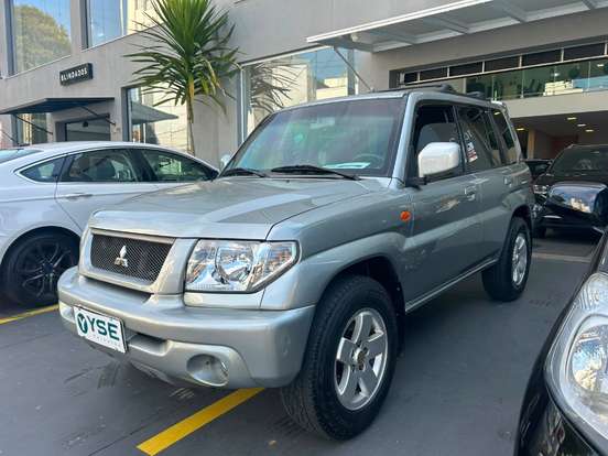 MITSUBISHI-PAJERO TR4-2004
