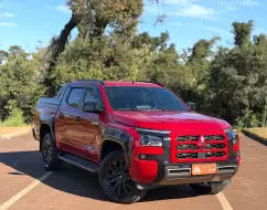MITSUBISHI TRITON 2.4 BITURBO DIESEL CD KATANA SR80 4X4 AUTOMÁTICO MITSUBISHI TRITON 2.4 BITURBO DIESEL CD KATANA SR80 4X4 AUTOMÁTICO