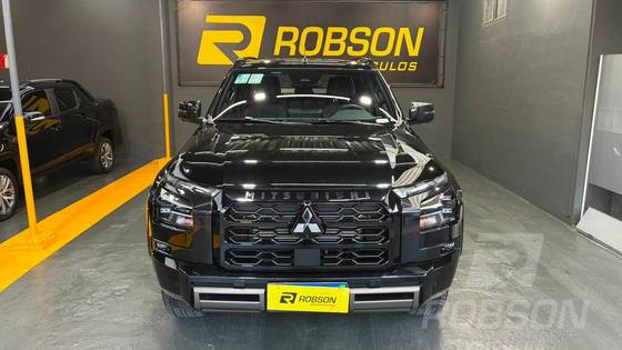 MITSUBISHI TRITON 2.4 BITURBO DIESEL CD KATANA 4X4 AUTOMÁTICO