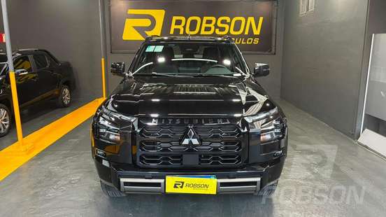 MITSUBISHI-TRITON-2.4 BITURBO DIESEL CD KATANA 4X4 AUTOMÁTICO MITSUBISHI-TRITON-2025