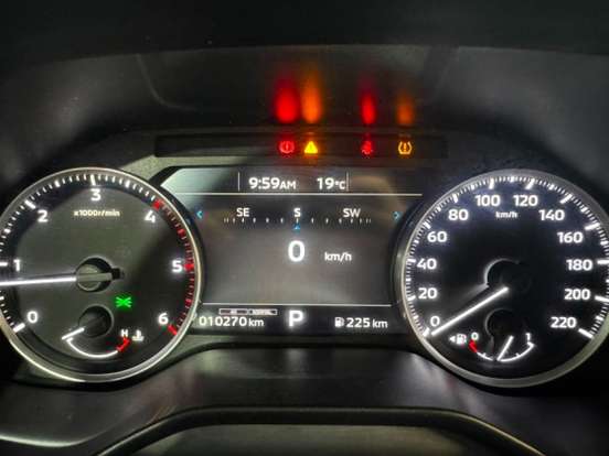 MITSUBISHI-TRITON-2.4 BITURBO DIESEL CD SAVANA 4X4 AUTOMÁTICO MITSUBISHI-TRITON-2025