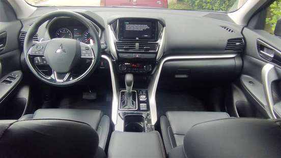 MITSUBISHI-ECLIPSE CROSS-2024